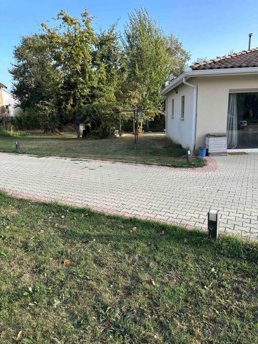 Appartement Prive Dans Villa Montauban Luaran gambar