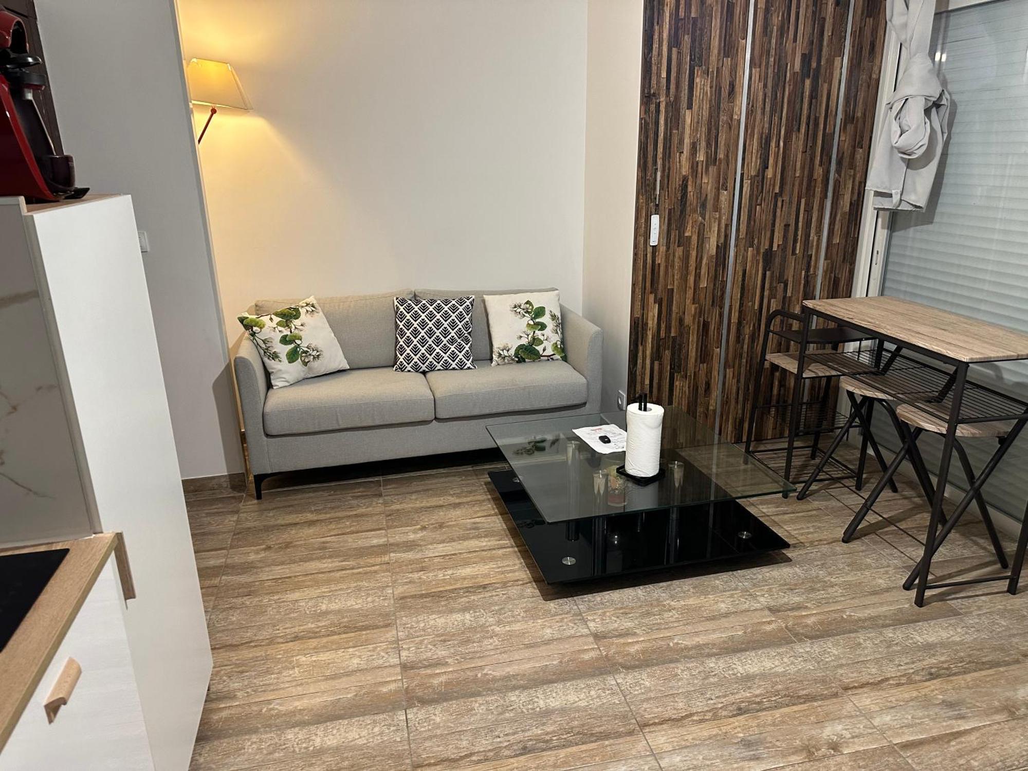 Appartement Prive Dans Villa Montauban Luaran gambar