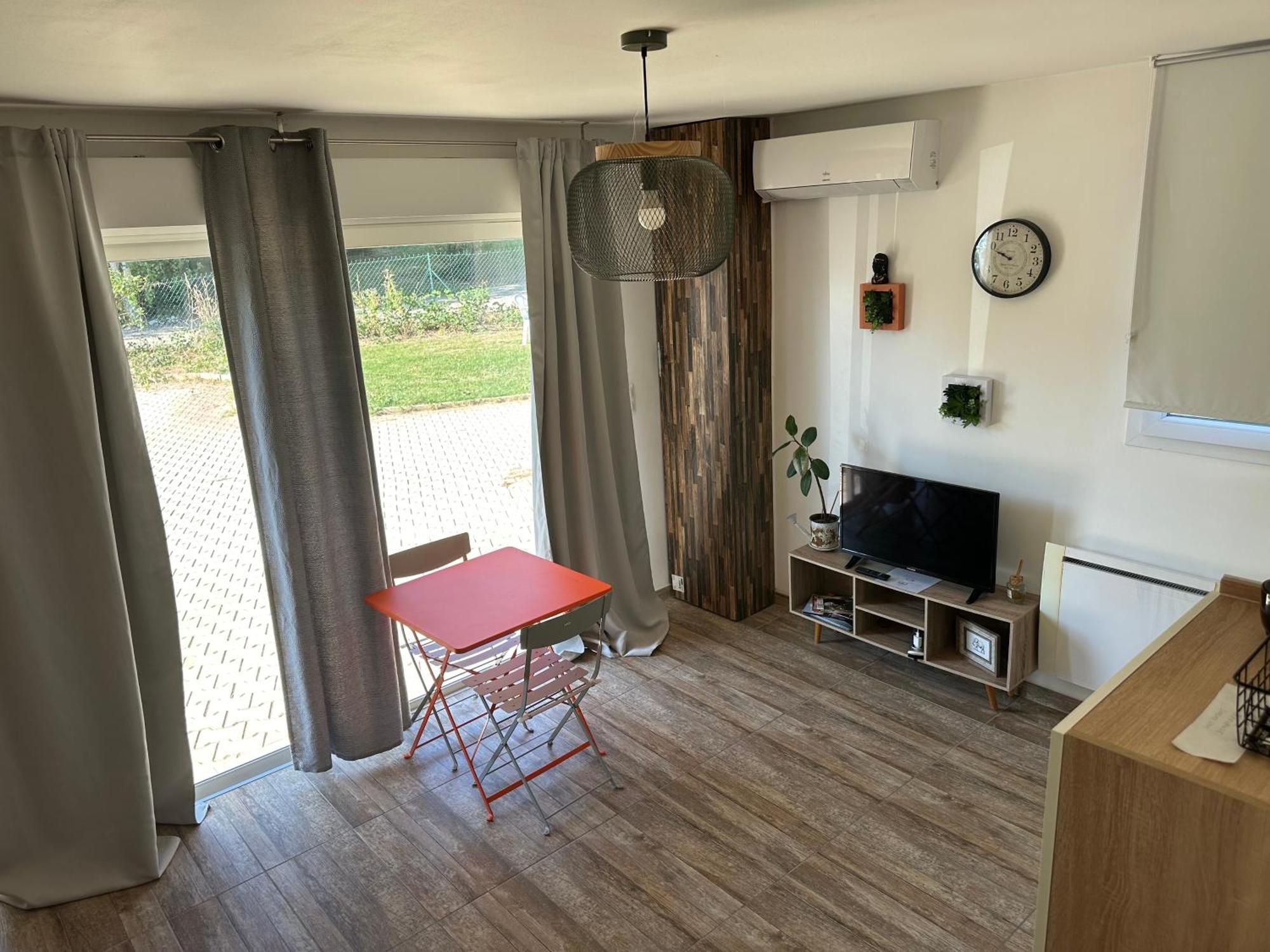 Appartement Prive Dans Villa Montauban Luaran gambar